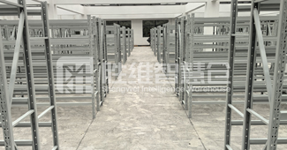新材料企業(yè)倉(cāng)儲(chǔ)升級(jí)記：中型貨架如何發(fā)揮大作用？