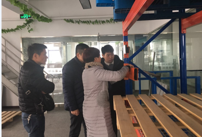 月月鳥周總考察勝通貨架.png