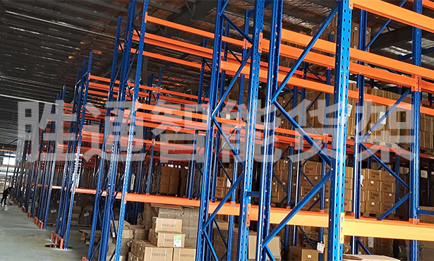 華奧斯園林工具重型橫梁貨架安裝.jpg
